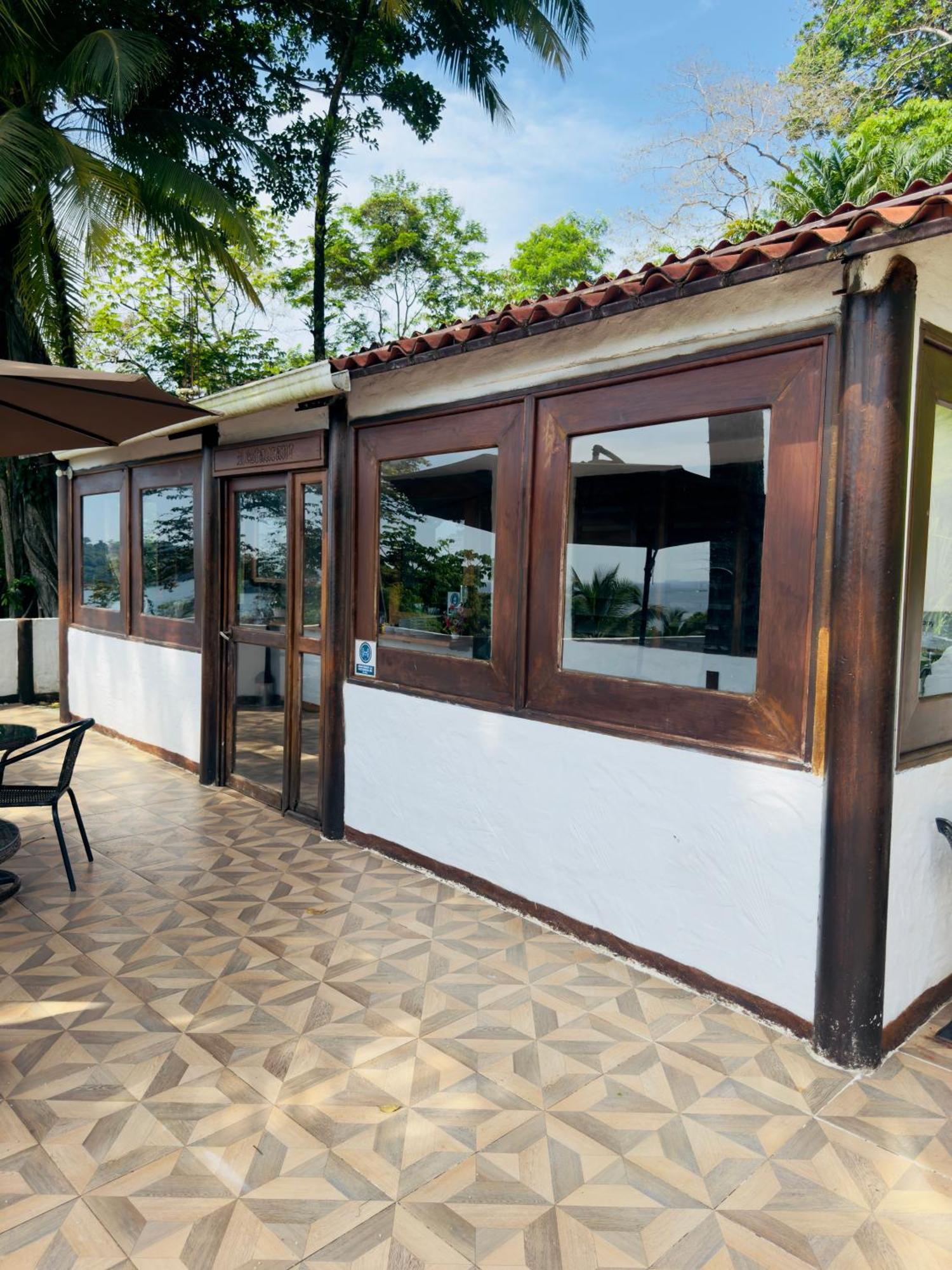 Ranchos De Chalia Panama Hotell Portobelo Exteriör bild